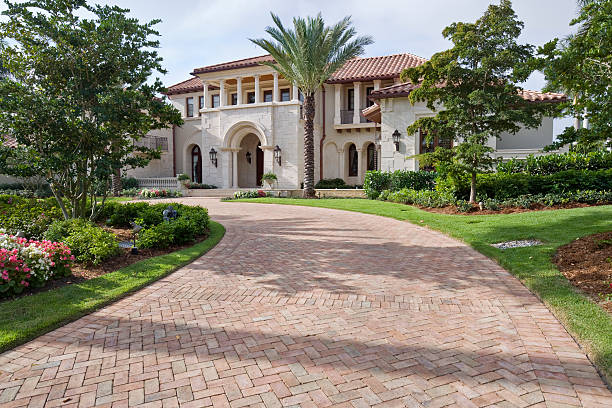 Best Cobblestone Driveway Pavers  in Llington, MI